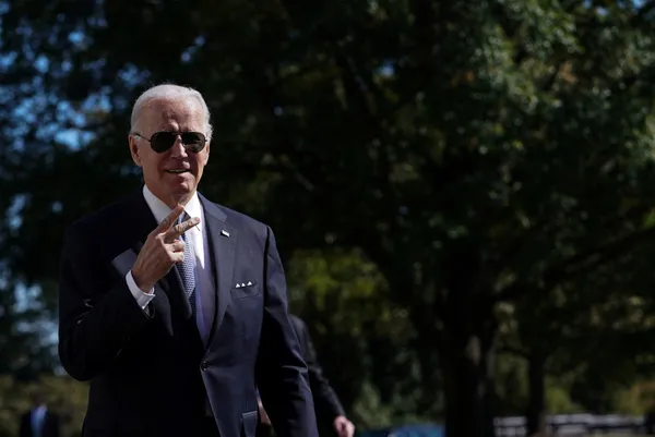 bidenin-affina-22-milyon-ogrenci-basvurdu-1666392400872.jpg Biden'ın affına 22 milyon öğrenci başvurdu - 1