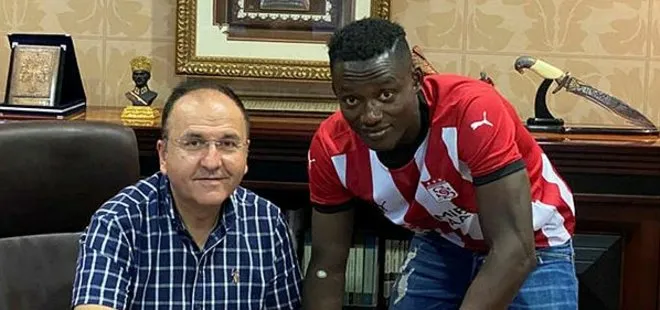 Sivasspor’un yeni transferi Ninga sağlık kontrolünden geçti