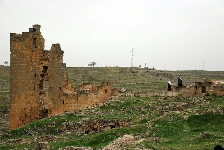 Diyarbakır’daki gizemli tapınakta yeni koridorlar ortaya çıkarıldı