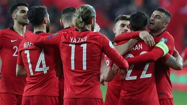 Türkiye İtalya maçı canlı izleme yolları! EURO 2020 Türkiye İtalya maçı TRT 1 ile canlı yayın izle ekranı...