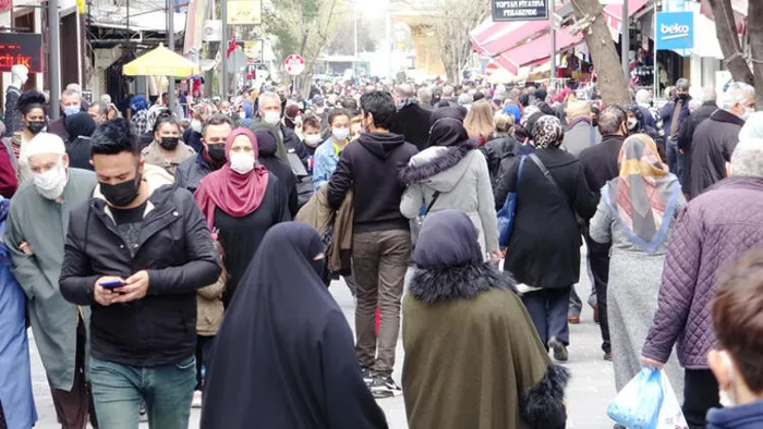 Son dakika: Sağlık Bakanı Fahrettin Koca açıkladı! İşte vaka sayısı en çok azalan iller - 4