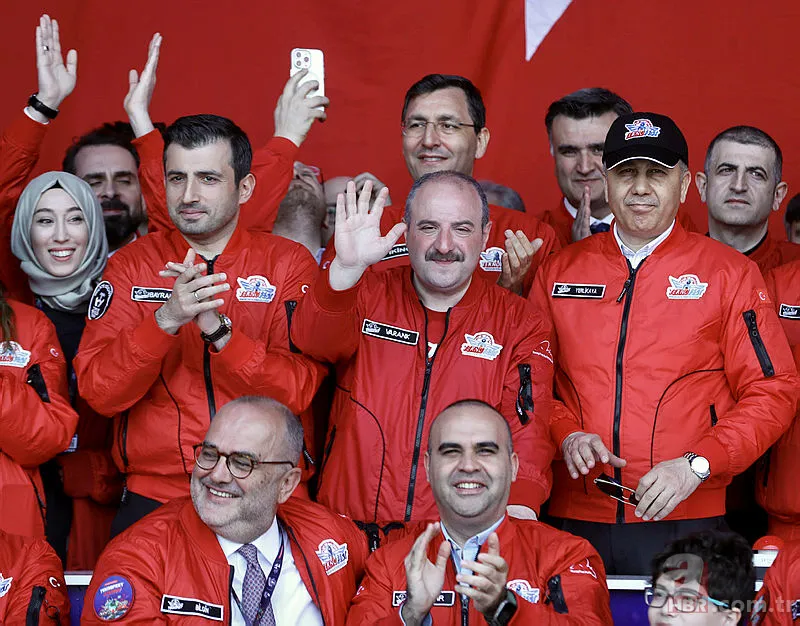 TEKNOFEST’te nefes kesen anlar! On binler oraya akın etti 3