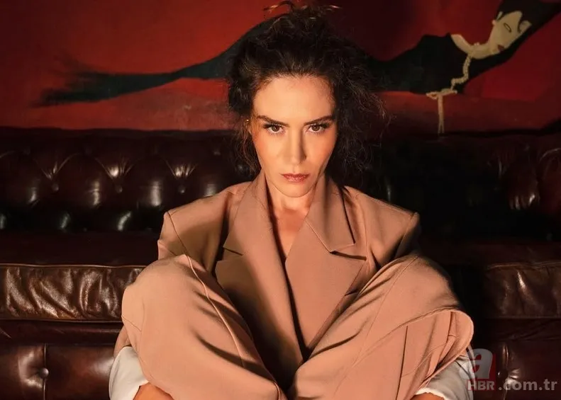 Yılmaz Erdoğan'ın eski eşiydi! Beren Saat 17 yıllık dostu Belçim Bilgin'in yeni yaşını kutladı 7