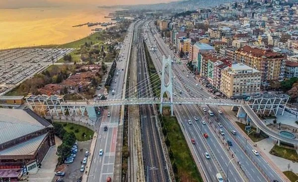 Sağlık Bakanı Fahrettin Koca illere göre haftalık vaka sayısını paylaştı! Hangi illerde vakalar azaldı? İşte haritalı son durum