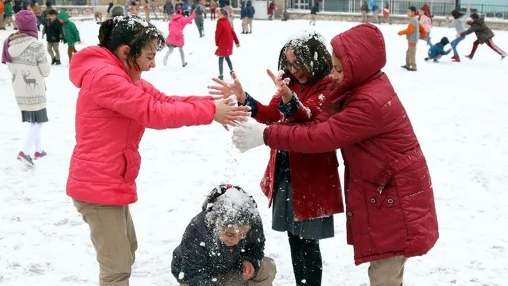 📣 Kar tatili olan iller peş peşe açıklandı: 10-11 Mart hangi illerde okullar tatil edildi? SON DAKİKA HABERLER