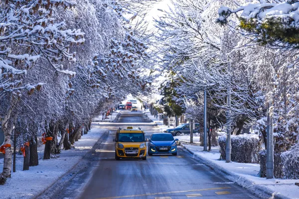 son-dakika-meteoroloji-uyardi-kar-ve-saganak-geliyor-iste-6-aralik-pazartesi-istanbul-izmir-ankara-hava-durumu-1638766514836.jpg SON DAKİKA! Meteoroloji uyardı: Kar ve sağanak geliyor! İşte 6 Aralık Pazartesi İstanbul, İzmir, Ankara hava durumu - 10