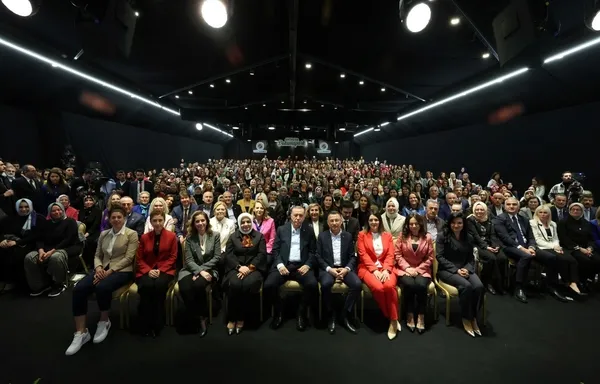 Başkan Erdoğan’dan Antalya’da seçim açıklaması: 4-5 aylık dönemde yoğun bir çalışma yapacağız