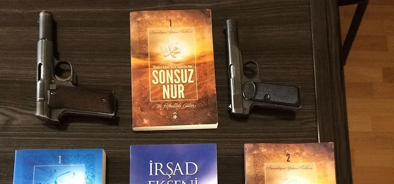 PKK'lının evinden FETÖ elebaşı Gülen'in kitapları çıktı