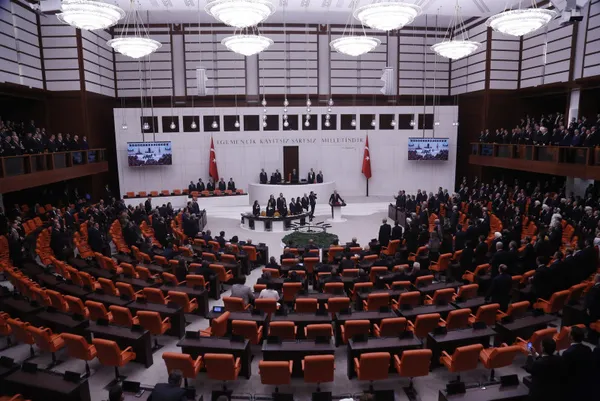 TBMM'de gündem yeni başkan seçimi! Meclis çarşamba gününü bekliyor - 5