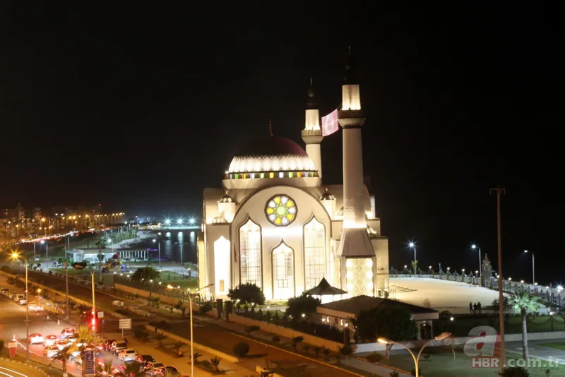 İskenderun Nihal Atakaş Camii'nin açılışını Başkan Erdoğan yapacak 11