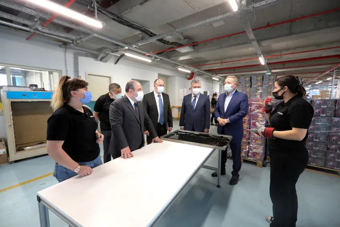 Son dakika: Sanayi ve Teknoloji Bakanı Mustafa Varank: Türkiye'yi üretimle büyütmemiz gerek - 3