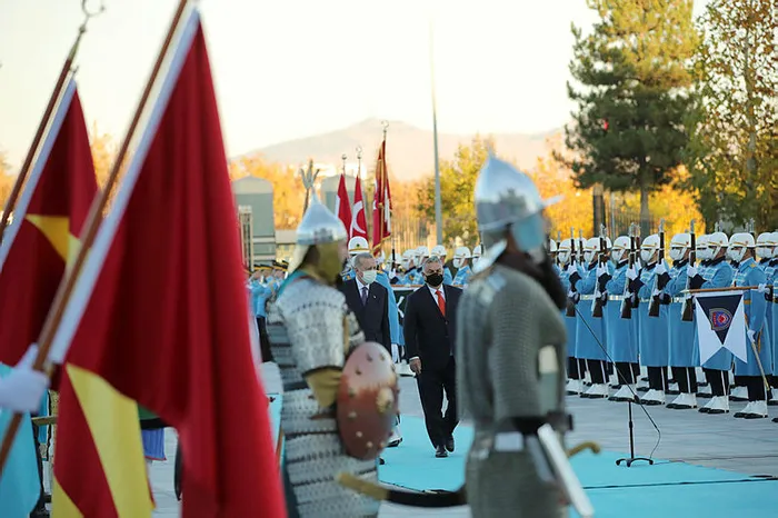 Macaristan Başbakanı Viktor Orban Türkiye'ye ait tarihi eserleri Başkan Erdoğan'a iade etti - 3