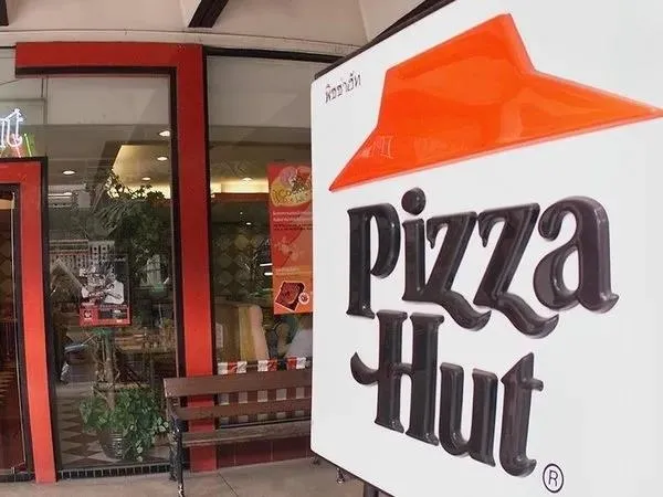 İşgalci İsrail destekçisi markalara boykot tokadı! KFC ve Pizza Hut’ın satışları dibi gördü