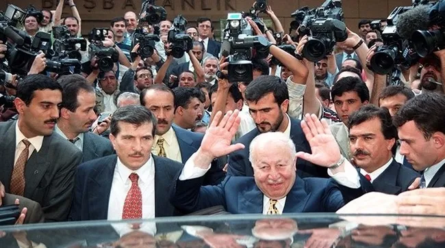 baskan-erdogan-basortusu-karsitlarina-boyle-meydan-okumustu-1664965640222.jpg Başkan Erdoğan başörtüsü karşıtlarına böyle meydan okumuştu - 14