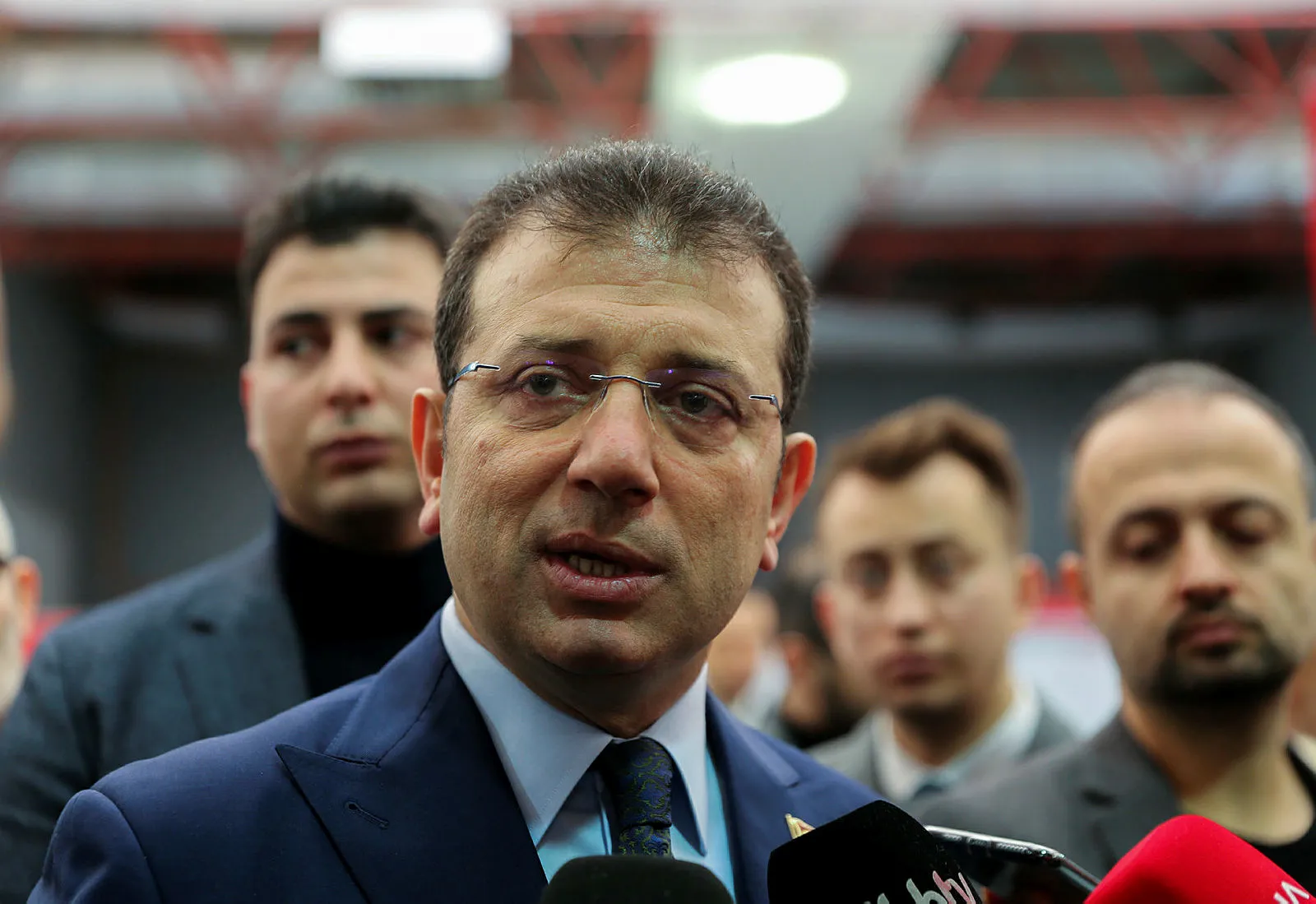 Ekrem İmamoğlu'ndan AK Partili Meclis Üyesi'ne küfür!