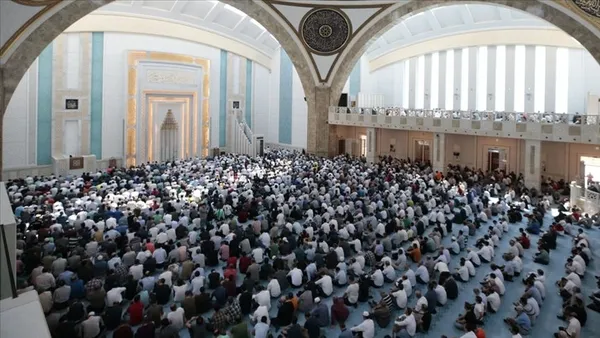 28-ekim-2023-diyanet-cuma-hutbesi-yayinlandi-mi-bu-haftaki-cuma-hutbesi-konusu-pdf-indir-1698387529855.jpg 27 Ekim 2023 Diyanet Cuma hutbesi yayınlandı mı? Bu haftaki Cuma Hutbesi konusu PDF indir! - 4