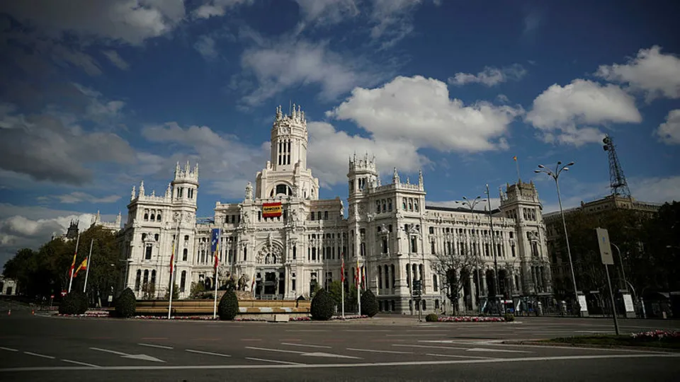 İspanya’da turizme korona darbesi | Video