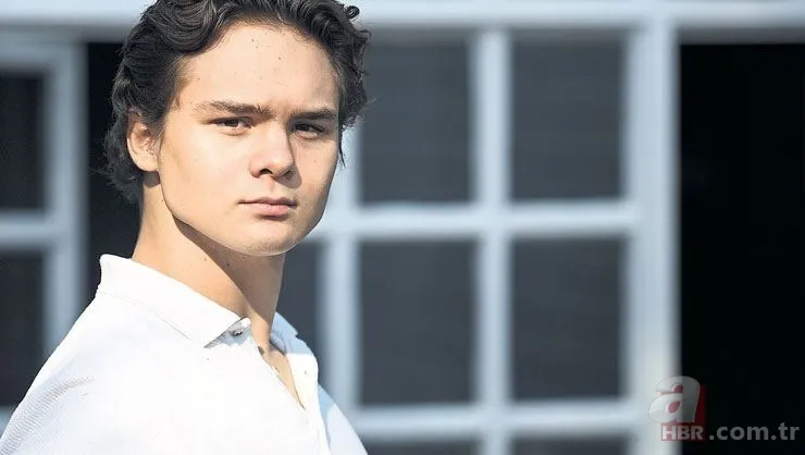 Naim filminde Naim Süleymanoğlu'nu canlandıran oyuncu kimdir? Van Eck nereli, kaç yaşında? 3