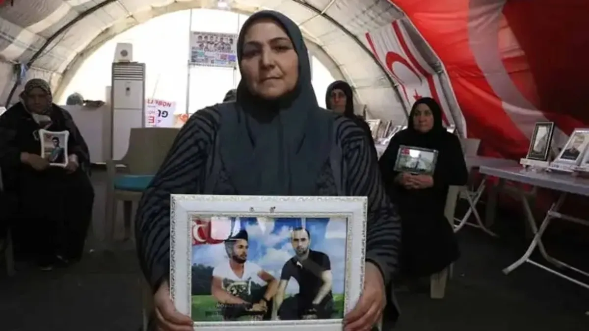 Silah bırak çağrısına evlat nöbetindeki annelerden destek: Silahlar sussun, çocuklarımız dönsün!