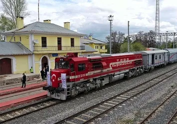 Samsun-Sivas demir yolu hattında ilk sefer