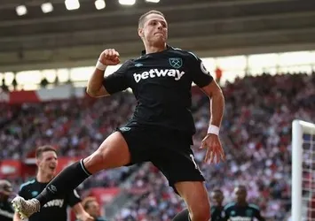 Beşiktaş'ın yeni hedefi Chicharito