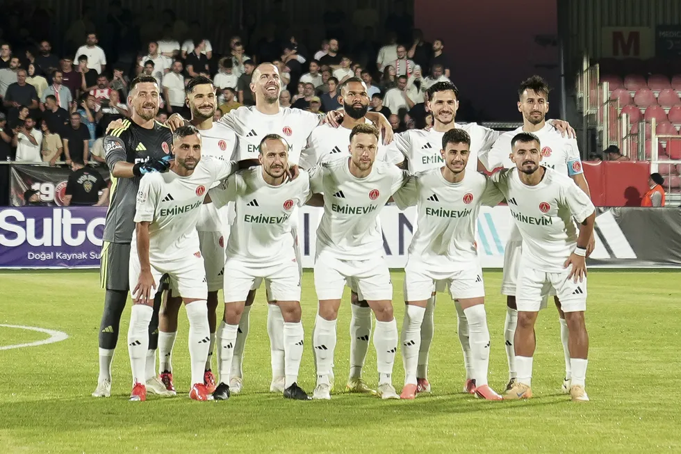 yeni-sezonun-ilk-provasi-galatasaraydan-5-gollu-sov-1784318736996.jpg Fotoğraf (AA)