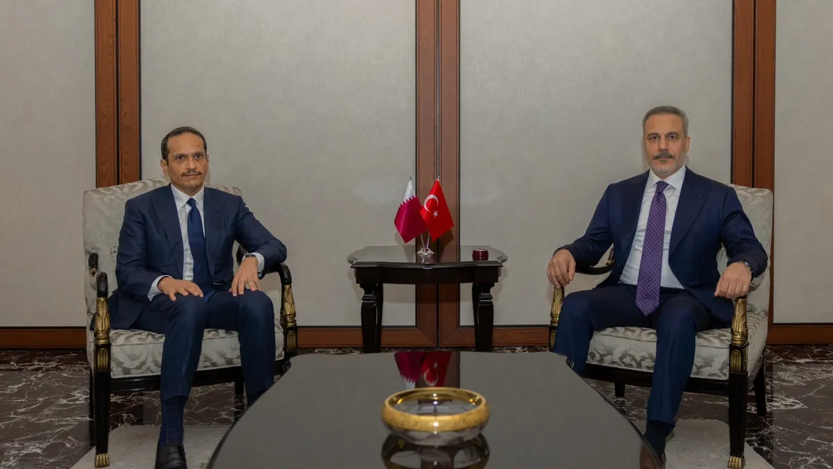 Dışişleri Bakanı Fidan'dan diplomasi trafiği! Katarlı mevkidaşı Al Sani ile görüştü