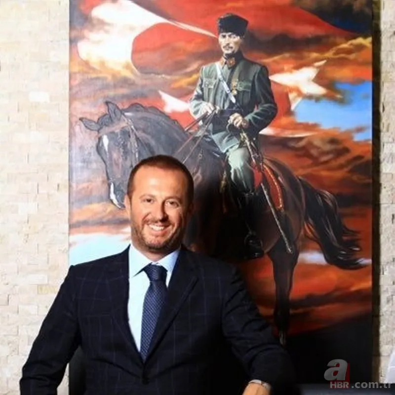 Sürat teknesi kayalıklara çarptı! Ünlü iş insanı Ünal Pala ve eşi Evrim Pala hayatını kaybetti 16