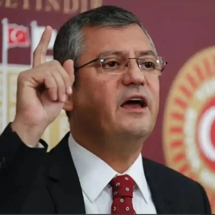 Özgür Özel adaylığını açıkladı