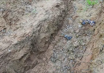 BM Irak'ta 12 toplu mezar ortaya çıkardı
