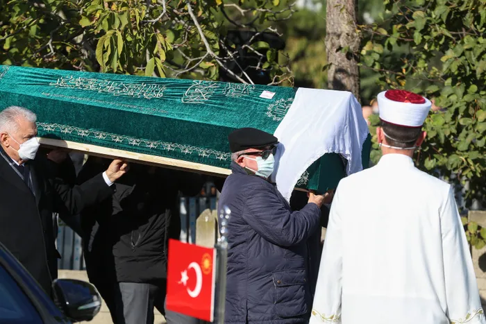 Ticaret Bakanı Ruhsar Pekcan’ın annesi son veda! Başkan Erdoğan da cenaze töreninde