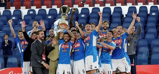 Juventus’u yenen Napoli İtalya Kupası’nı kazandı