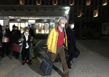 Darbe imalı bildiriyi imzalayan emekli amirallerin WhatsApp yazışmaları ifşa oldu