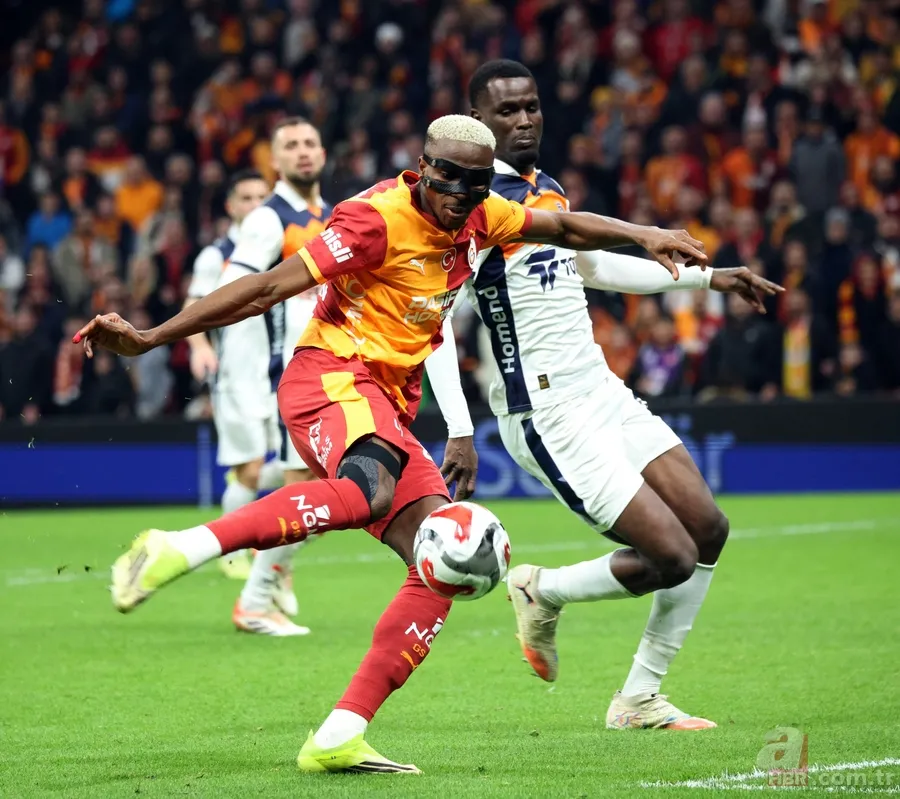 Galatasaray - Başakşehir maçı sonrası çarpıcı sözler: Aslan bu işi bitirdi 19