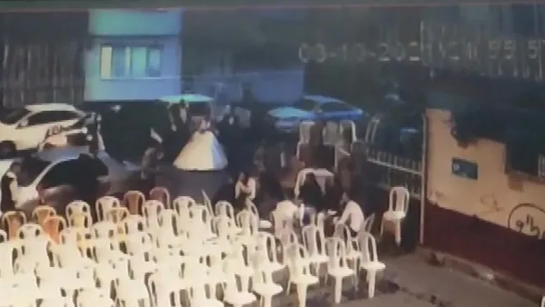 denizlide-magandalar-tufekle-dugun-basti-davetliler-kabusu-yasadi-1633341079670.jpg Denizli’de magandalar tüfekle düğün bastı! Davetliler kabusu yaşadı - 1