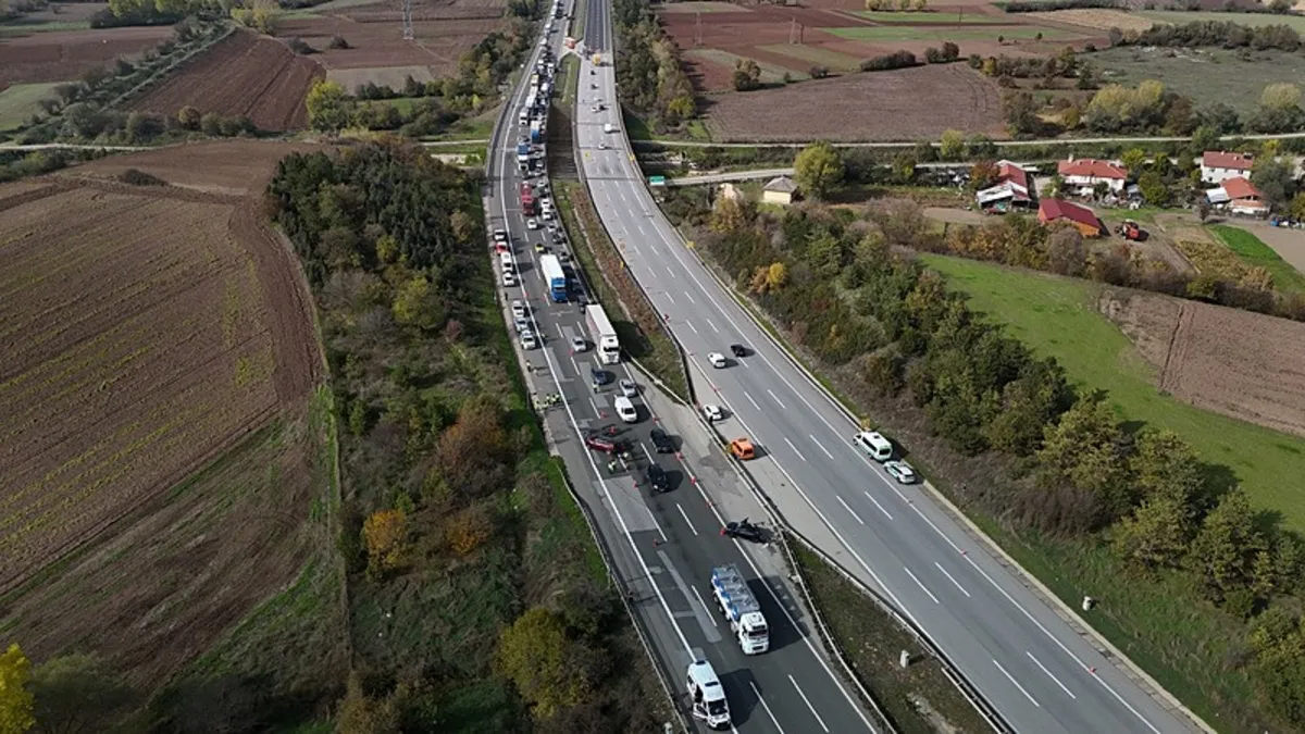 TEM'in Bolu geçişinde feci kaza: 9 yaşındaki çocuk can verdi