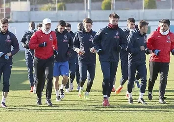 Trabzonspor'da 4 oyuncuyla yollar ayrılabilir