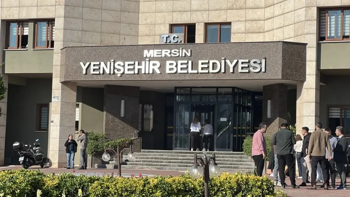 Mersin Yenişehir Belediyesi’nde rüşvet operasyonu: CHP’li Belediye Başkan Yardımcısı Ümit Civan tutuklandı