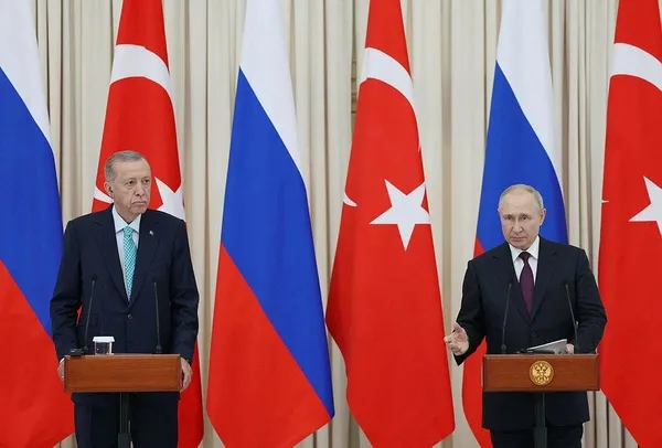 Başkan Erdoğan’dan Soçi dönüşü kritik mesajlar: Tahıl Anlaşması, Suriye ile normalleşme, Rus gazının Türkiye üzerinden transferi...