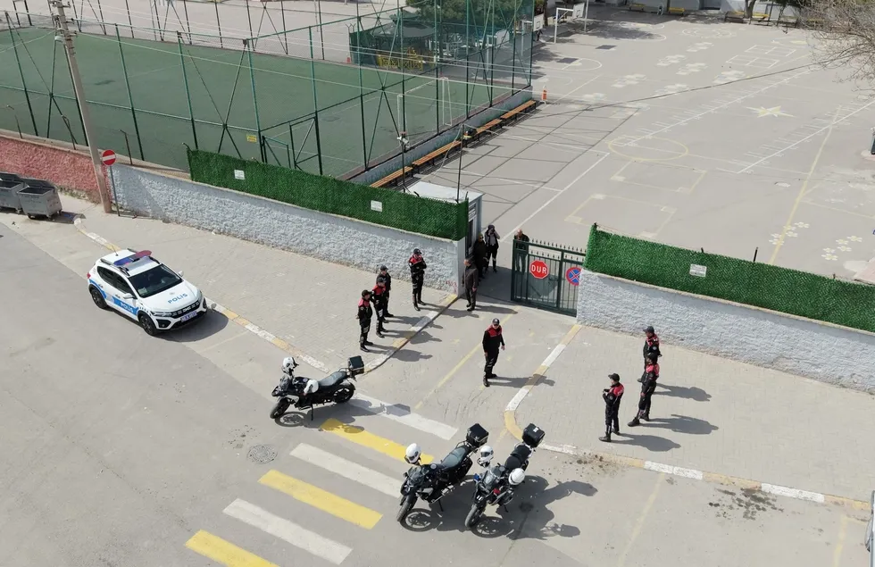 İçişleri Bakanlığından 81 ile okul güvenliği genelgesi! Fiziki ve dijital dünyada tam saha markaj - 8