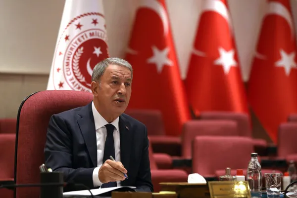 Son dakika: Milli Savunma Bakanı Hulusi Akar'dan Yunanistan'a uyarı: Yarınlarının iyi olmasını isteyenler yanlışlarından dönmeli - 2