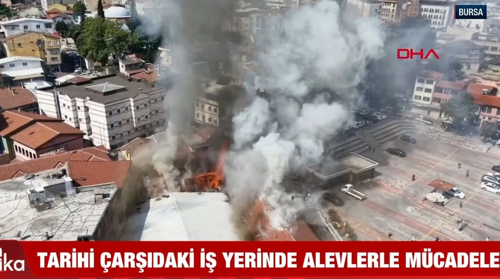 Bursa'da tarihi çarşıda yangın