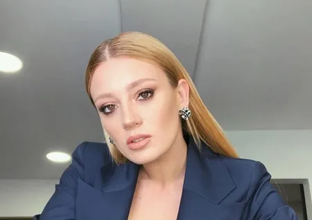 Gizem Karaca'nın son haline bakın! Esprili pozu olay oldu