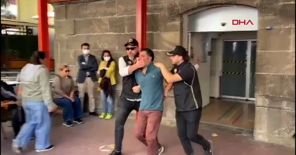 Bursa’da cezaevi personelini taşıyan servis aracına saldıran 3 terörist yakalandı