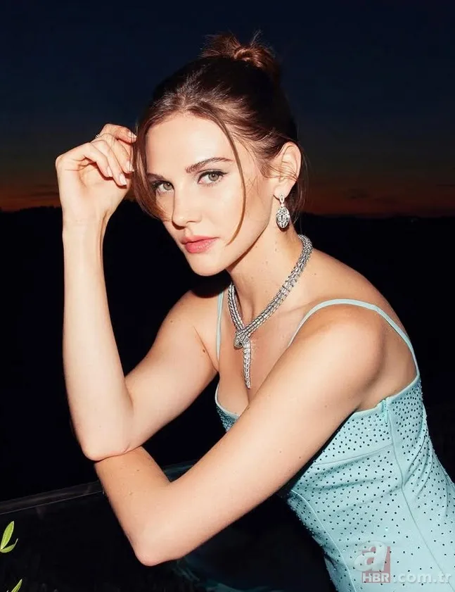 Alina Boz'un Rus annesine bakın! Güzelliğiyle kızını solladı 3