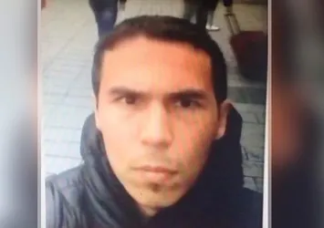 Reina canisi kendisi için idam istedi