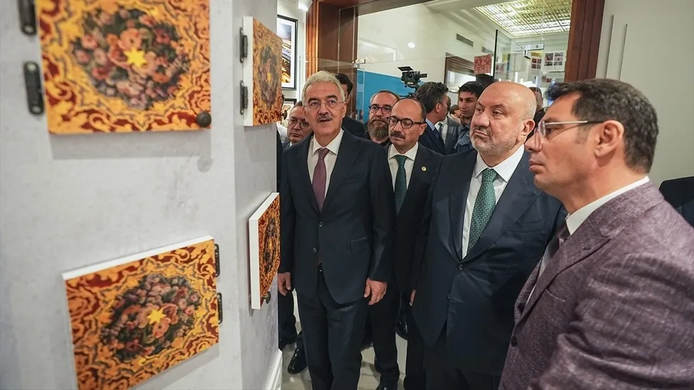 vakif-katilim-bursanin-vakif-mirasini-gelecege-tasiyor-1789741578375.jpg Vakıf Katılım Bursa’nın vakıf mirasını geleceğe taşıyor - 4