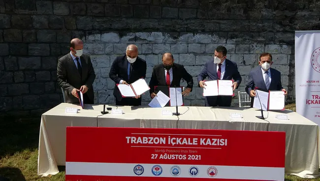 Trabzon İçkale kazısı işbirliği protokolü düzenlenen törenle imzalandı