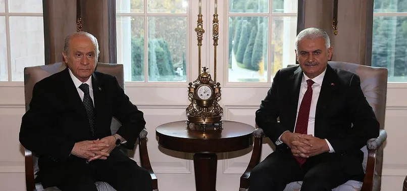 AK Parti'nin anayasa teklifi MHP'ye iletildi