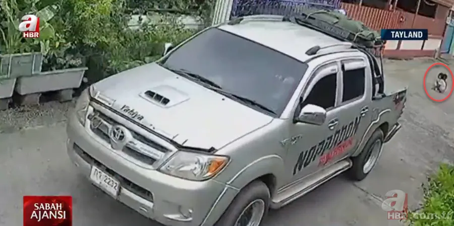 Mucize kurtuluş! Çocuğu göremeyince aracıyla üstünden geçti 1